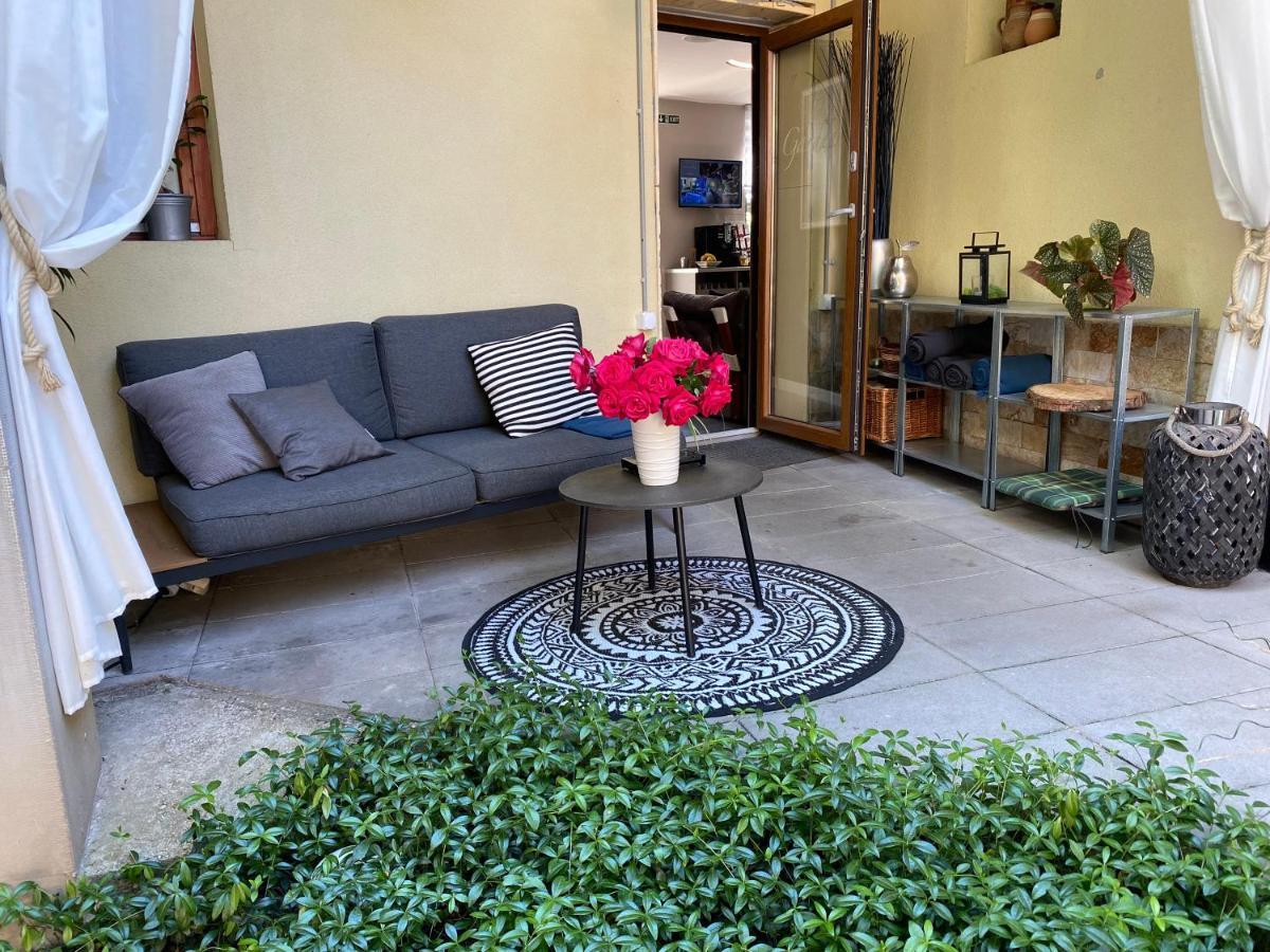 Margareta Garden Boutique Rooms Eger Bagian luar foto