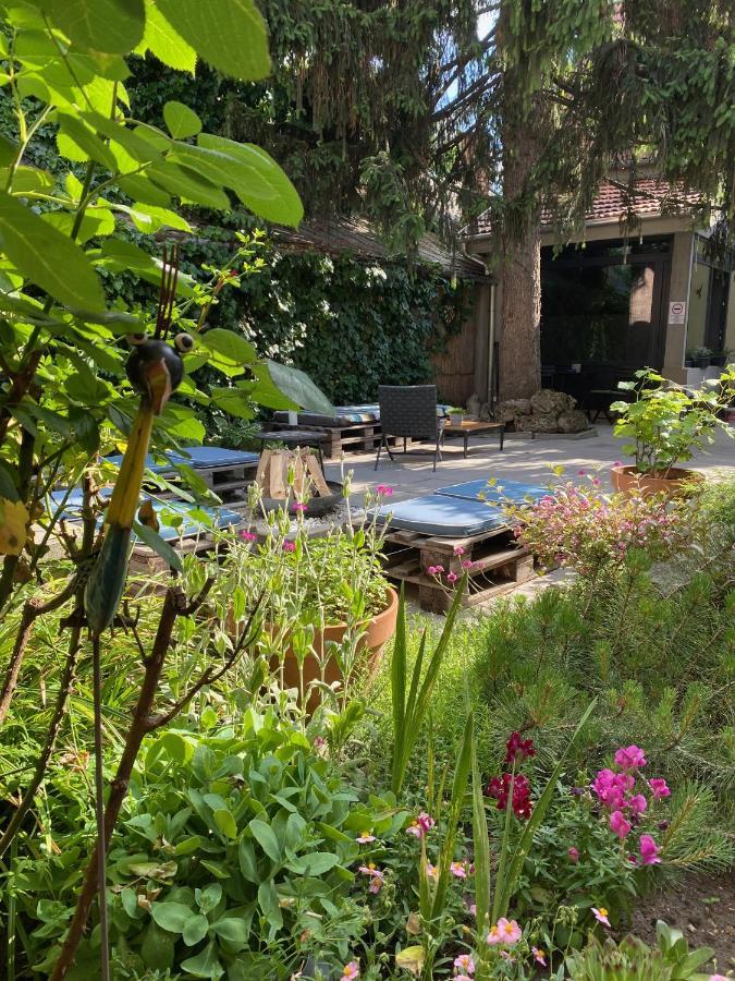 Margareta Garden Boutique Rooms Eger Bagian luar foto