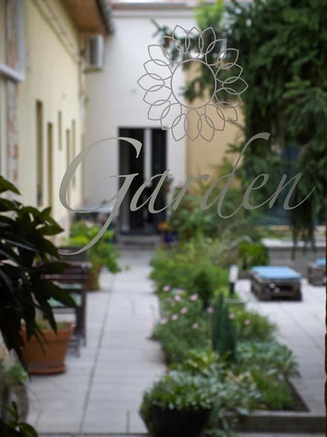 Margareta Garden Boutique Rooms Eger Bagian luar foto