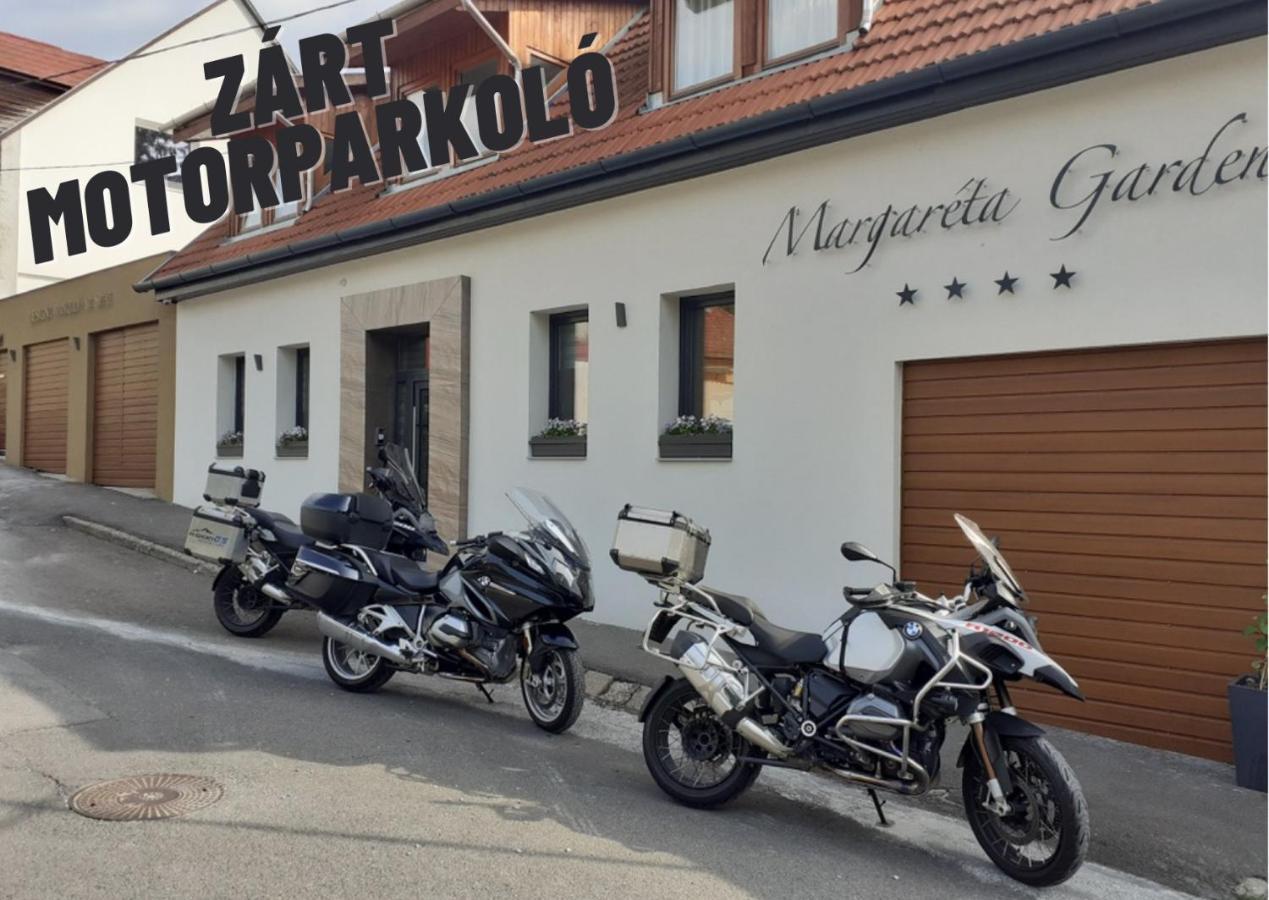 Margareta Garden Boutique Rooms Eger Bagian luar foto